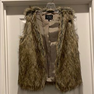 Like New! Boutique Vest